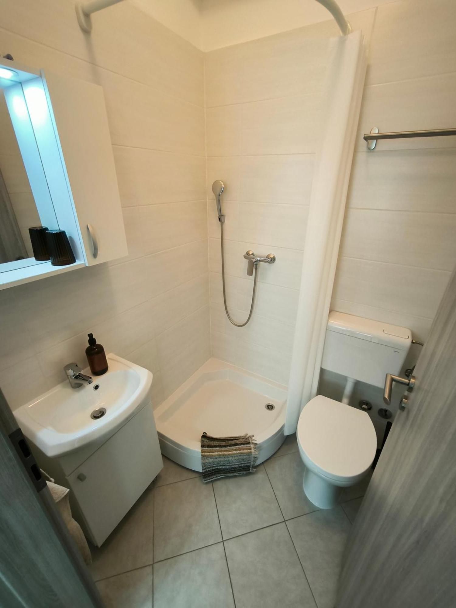 Porec Jadran Apartments المظهر الخارجي الصورة